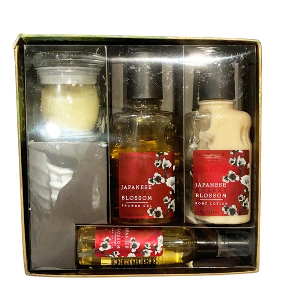 Bath Body Works Japanese Cherry Blossom Orig‎ PLEASURES 4 Piece Set NEW